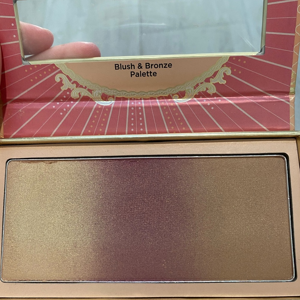 JOAH BLUSH & BRONZE PALETTE - Picture 3 of 3